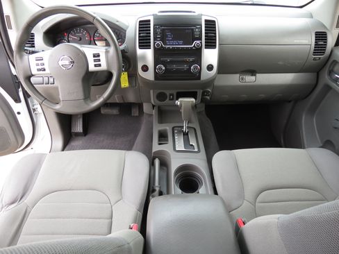 Used 2018 Nissan Frontier S w/ Work Truck Package image 11