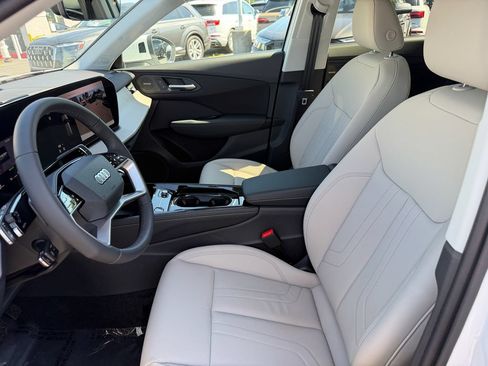 New 2026 Audi Q3 quattro 2.0T AWD/4WD image 13