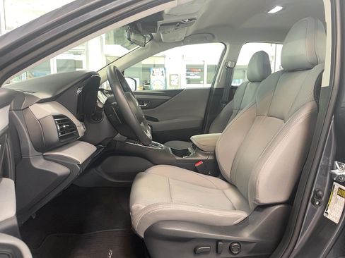 Used 2025 Subaru Legacy Premium AWD/4WD image 6