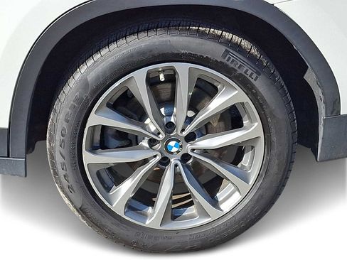 Used 2019 BMW X3 xDrive30i w/ Executive Package AWD/4WD image 7