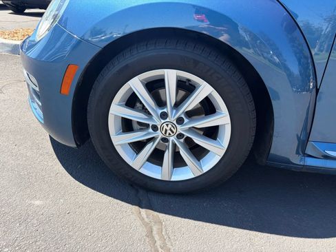 Used 2017 Volkswagen Beetle 1.8T SE FWD image 3