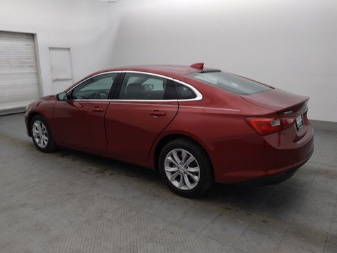Used 2025 Chevrolet Malibu LT image 3