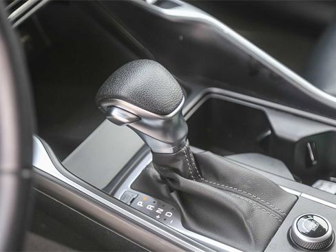 Certified 2023 Kia Sorento S w/ Panoramic Sunroof Package image 21