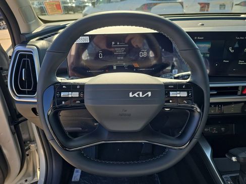 New 2026 Kia Sorento LX FWD image 28