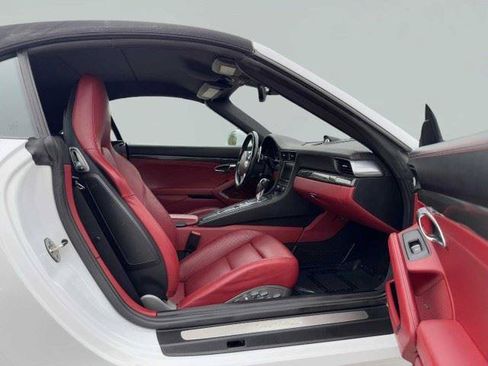 Used 2016 Porsche 911 Turbo AWD/4WD image 40