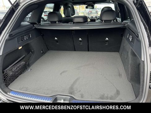 Used 2026 Mercedes-Benz GLC 300 4MATIC image 11