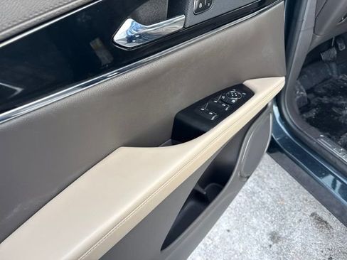 Certified 2023 Lincoln Nautilus AWD w/ Premium Package image 15