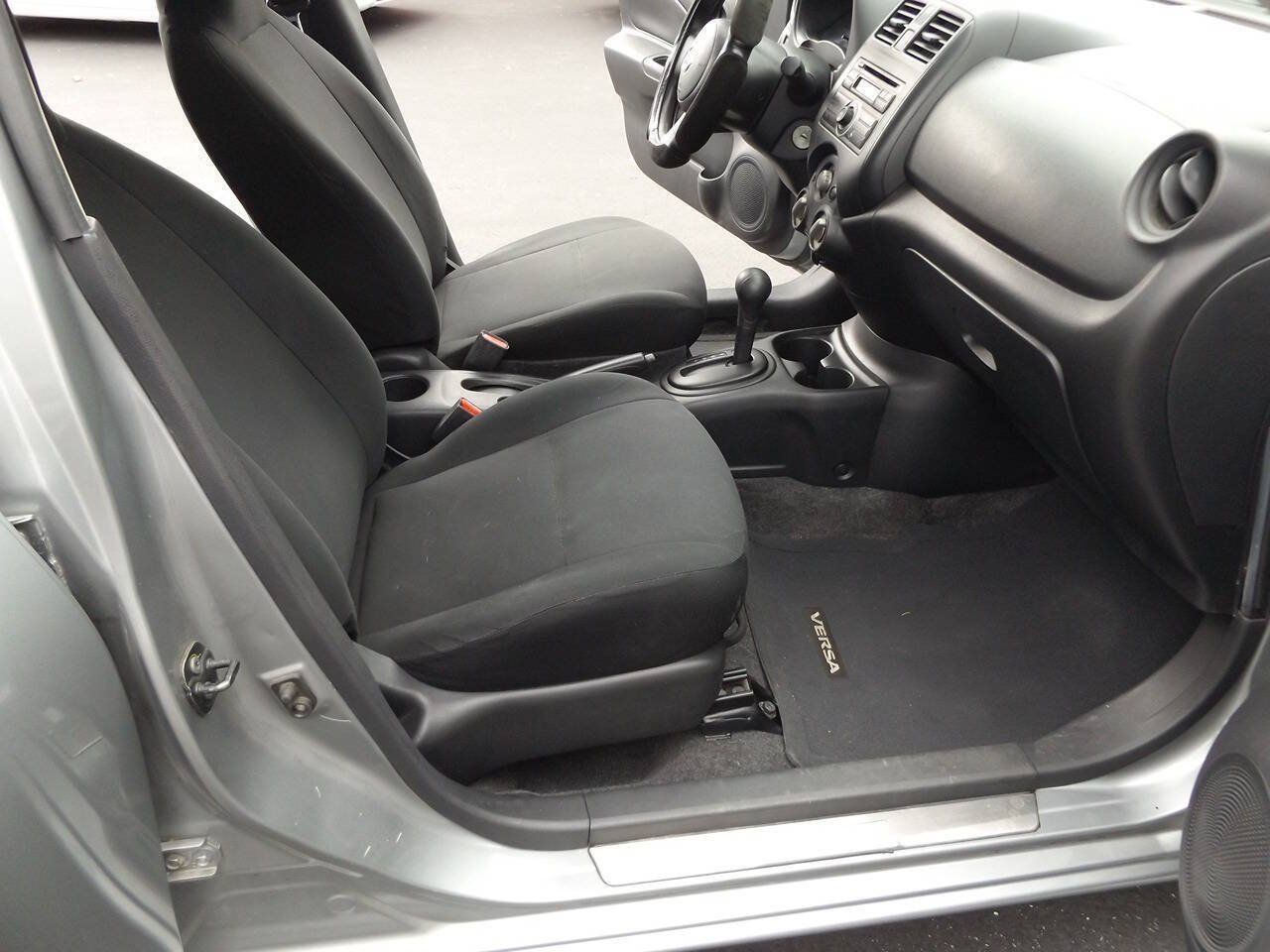 Used 2012 Nissan Versa S w/ Cruise Control Pkg FWD image 20