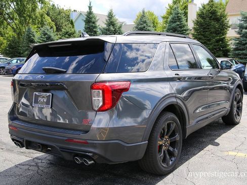 Used 2020 Ford Explorer ST w/ ST Street Pack AWD/4WD image 8
