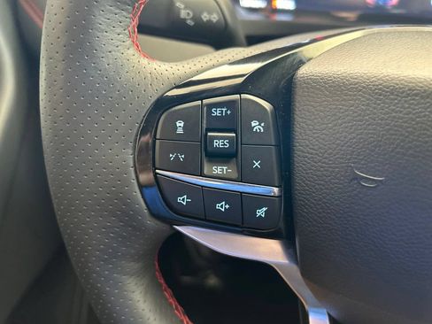 Used 2026 Ford Explorer ST-Line w/ ST-Line Street Pack RWD image 45