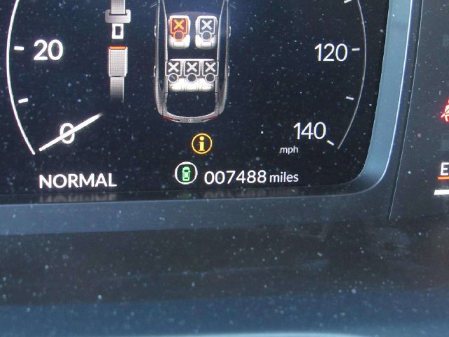 Certified 2025 Acura ADX AWD image 26