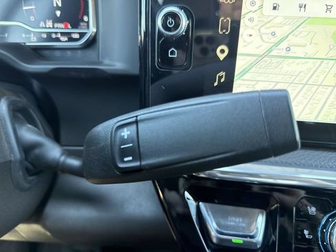 Used 2024 GMC Sierra 2500 Denali w/ Denali Reserve Package AWD/4WD image 20