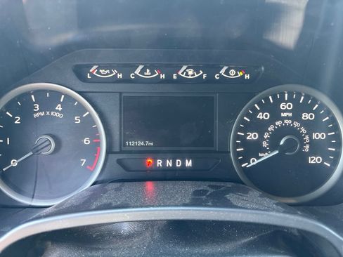 Used 2019 Ford F150 XLT w/ Equipment Group 302A Luxury AWD/4WD image 13