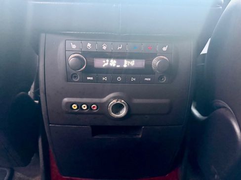 Used 2014 Cadillac Escalade ESV Premium image 24