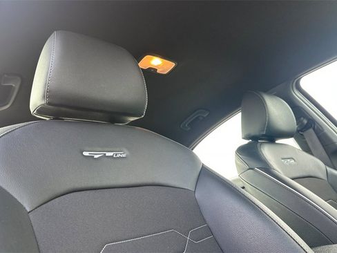 Used 2023 Kia Forte GT-Line image 13