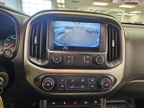 Used 2021 Chevrolet Colorado LT w/ Fleet Safety Package AWD/4WD image 15