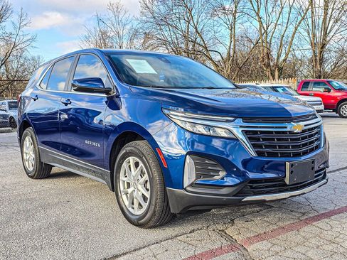 Used 2022 Chevrolet Equinox LT image 1