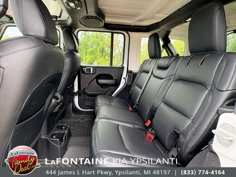 Used 2018 Jeep Wrangler Unlimited Sport S AWD/4WD image 10