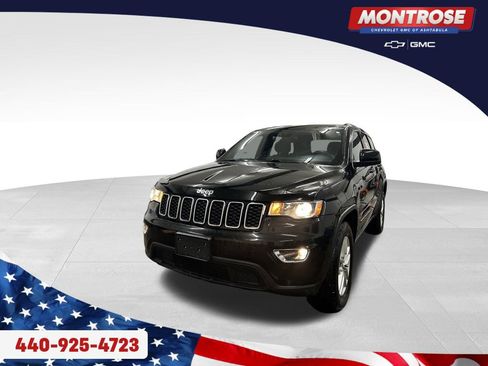 Used 2017 Jeep Grand Cherokee Laredo w/ Quick Order Package 23E AWD/4WD image 1