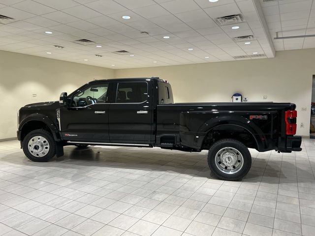 New 2026 Ford F450 Platinum w/ Platinum Plus Package AWD/4WD image 2