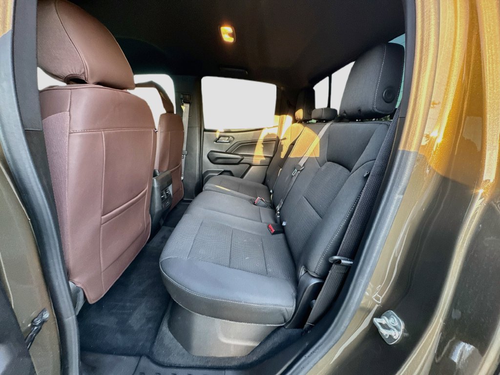 Used 2025 GMC Canyon Elevation w/ Convenience Package RWD image 28