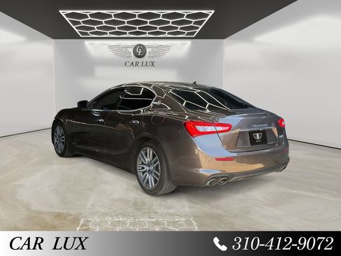Used 2018 Maserati Ghibli GranLusso RWD image 3