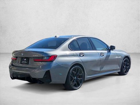 New 2026 BMW 330i Sedan w/ M Sport Package image 5