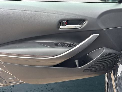 Used 2024 Toyota Corolla SE w/ SE Premium Package image 20