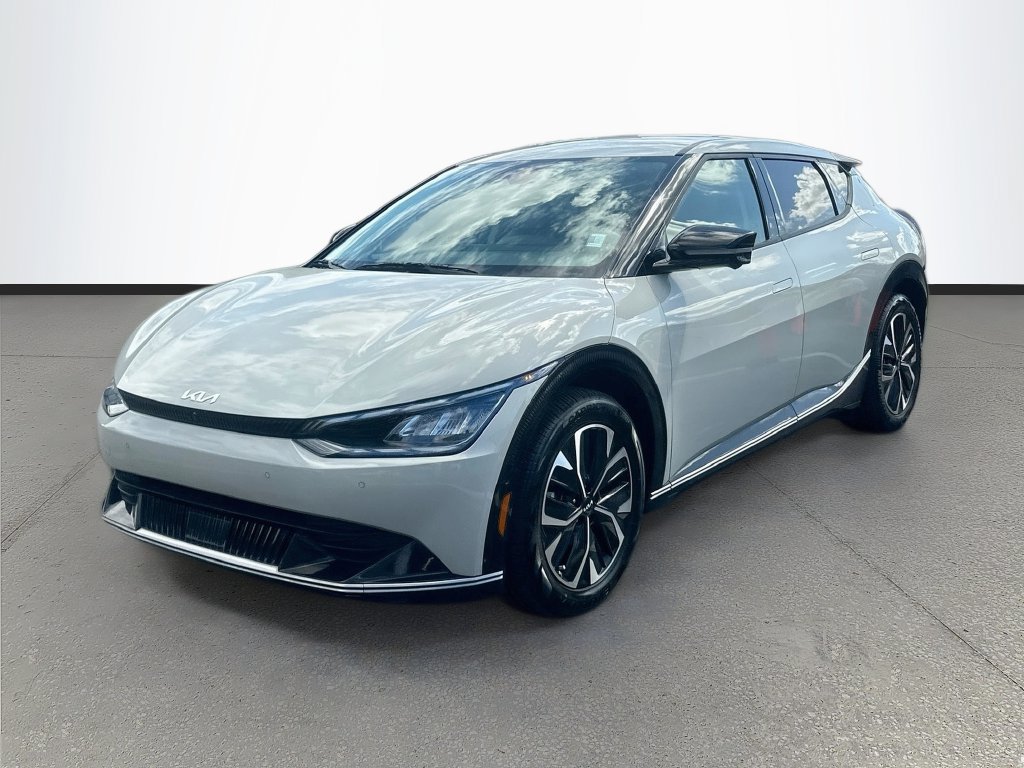 Certified 2023 Kia EV6 Wind w/ Wind Technology Package RWD image 3