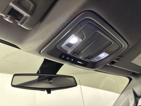 Used 2023 Chevrolet Silverado 2500 LT w/ Convenience Package image 11