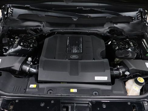 Used 2018 Land Rover Range Rover Supercharged image 27