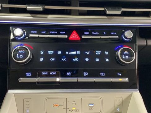 New 2026 Hyundai Santa Fe Calligraphy AWD/4WD image 18