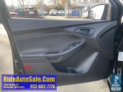 Used 2015 Ford Focus S image 9