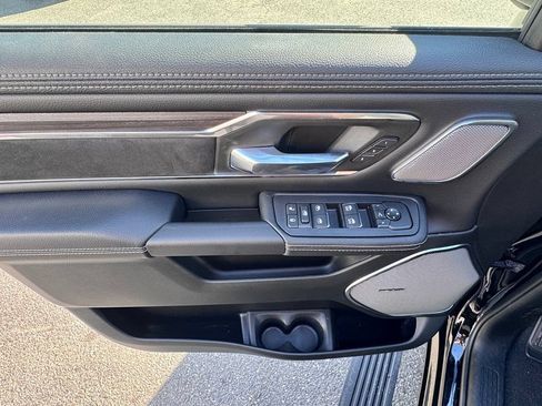 New 2026 RAM 1500 Laramie AWD/4WD image 9