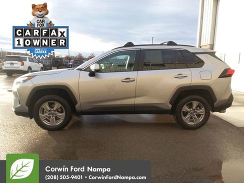 Used 2022 Toyota RAV4 XLE image 6