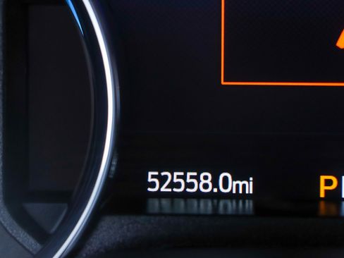 Used 2022 Ford F250 Lariat w/ Tremor Off-Road Package image 17