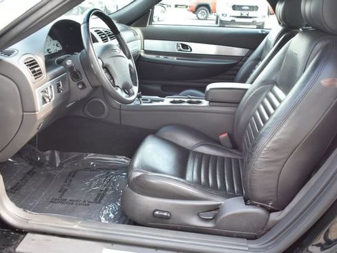 Used 2002 Ford Thunderbird RWD image 16