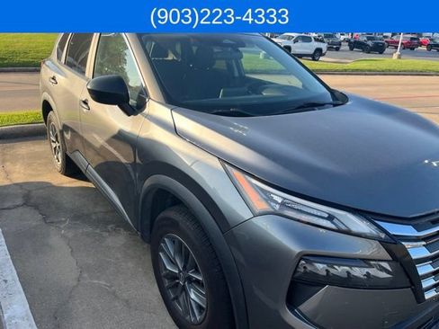 Used 2024 Nissan Rogue S FWD image 9