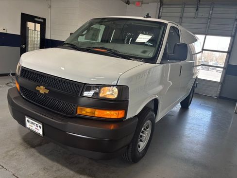 New 2025 Chevrolet Express 2500 w/ Driver Convenience Package RWD image 14