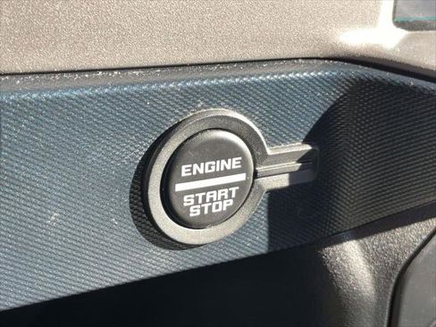 Used 2021 Ford Bronco First Edition image 24