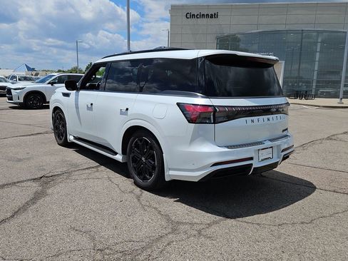 Certified 2026 INFINITI QX80 4WD w/ Sport Exterior Package image 3