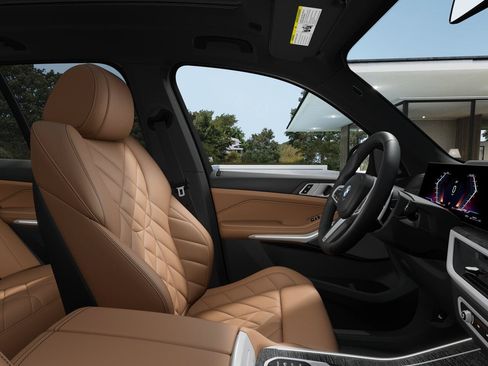 Used 2026 BMW X5 sDrive40i w/ M Sport Package RWD image 9