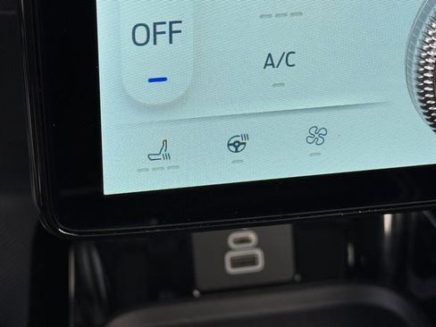 Certified 2025 Ford Mustang Mach-E GT image 28