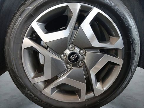 Used 2024 Hyundai Palisade Limited AWD/4WD image 14