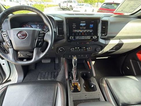 Used 2023 Nissan Frontier PRO-4X w/ Pro-4X Premium Package image 18