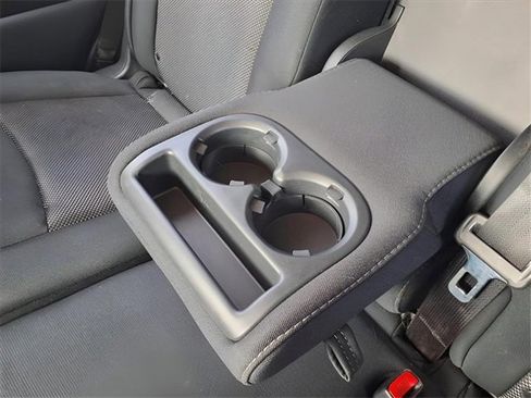 Used 2020 Nissan Pathfinder S image 14