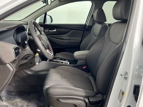 Used 2020 Hyundai Santa Fe SE image 10