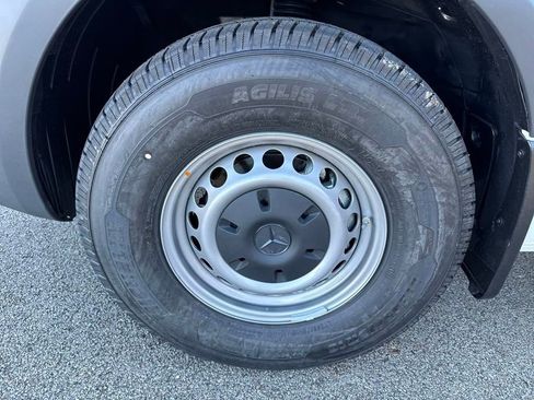 New 2025 Mercedes-Benz Sprinter 2500 image 27