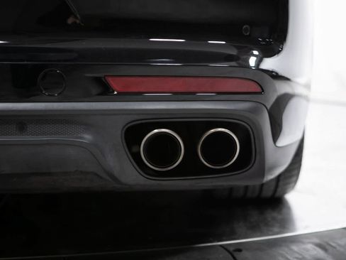 Certified 2022 Porsche Panamera 4S image 36