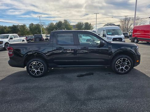 New 2026 Ford Maverick Lariat w/ 4K Tow Package AWD/4WD image 13